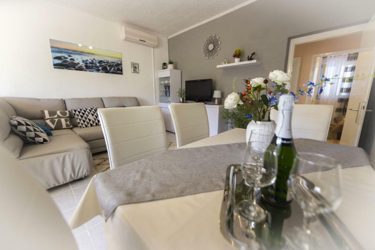 Apartment Palma Sali Zewnętrze zdjęcie